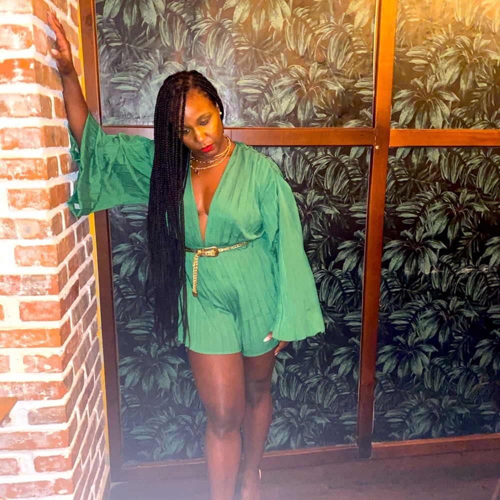 Green romper size 8